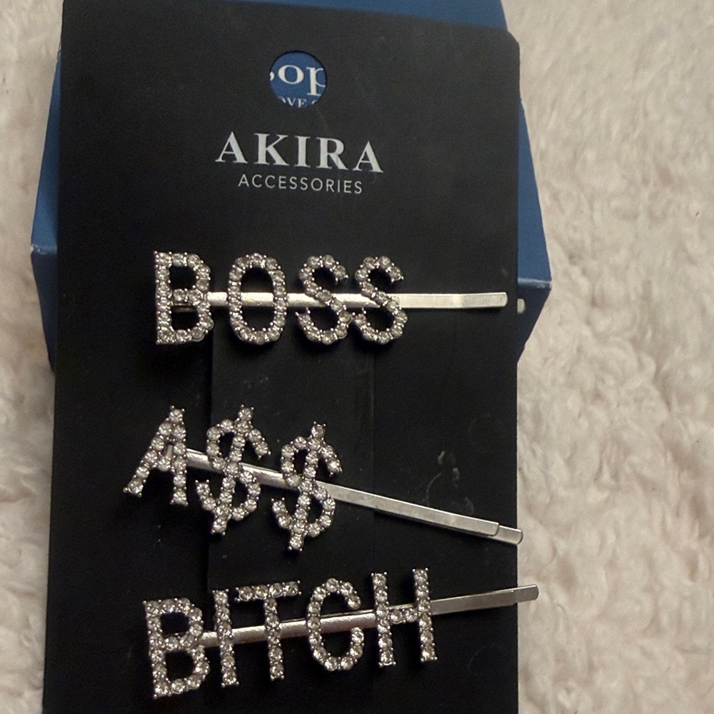 Akira Silver Hair Clip Set “Boss A$$ B*tch”